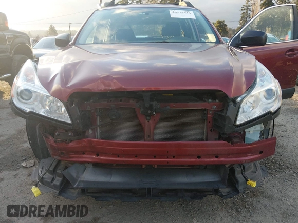 ✅ 2014 Subaru Outback 2.5i • VIN: 4S4BRBAC3E3231866 • Lot: 44125433. Wystawiony na IAAI z przebiegiem 110 501 mil. Bezpłatny archiwum sprzedaży aukcyjnych z USA i szczegółowy raport historii pojazdu na DreamBid. Zdjęcie 6.