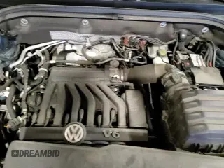 ✅ 2019 Volkswagen Atlas SE • VIN: 1V2UR2CA7KC542056 • Lot: 85431285. Listed on Copart with 74,053 mi. Free auction sales archive from the USA and detailed vehicle history report at DreamBid. Image 15.