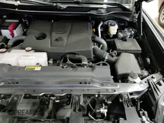 ✅ 2024 Toyota Tundra SR5 • VIN: 5TFLA5DB0RX218947 • Lot: 92618505. Wystawiony na Copart z przebiegiem 4 681 mil. Bezpłatny archiwum sprzedaży aukcyjnych z USA i szczegółowy raport historii pojazdu na DreamBid. Zdjęcie 13.