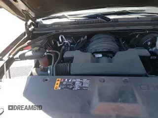 2020 Chevrolet Tahoe Premier z VIN 1GNSKCKJ1LR172300, wystawiony jako Copart lot #67382435 z przebiegiem 78 823 mil mil oraz Szkoda całkowita • Salvage title. Historia ofert i sprzedaży dostępna na DreamBid. Obrazek 15.