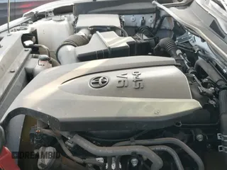 ✅ 2021 Toyota Tacoma SR5 • VIN: 3TMAZ5CN3MM152520 • Lot: 42663021. Listed on IAAI with 153,393 mi. Free auction sales archive from the USA and detailed vehicle history report at DreamBid. Image 24.