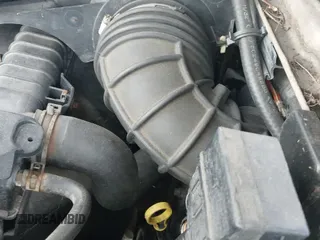 ✅ 2006 Ford Econoline Passenger XL • VIN: 1FBNE31L06DA61632 • Lot: 43675471. Wystawiony na IAAI z przebiegiem 104 764 mil. Bezpłatny archiwum sprzedaży aukcyjnych z USA i szczegółowy raport historii pojazdu na DreamBid. Zdjęcie 17.