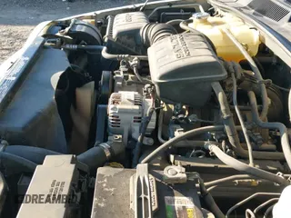 ✅ 2002 Jeep Liberty Limited • VIN: 1J4GL58K52W349724 • Lot: 43445587. Listed on IAAI with 213,226 mi. Free auction sales archive from the USA and detailed vehicle history report at DreamBid. Image 16.