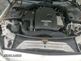 ✅ 2017 Mercedes-Benz C 300 • VIN: WDDWJ4KBXHF355592 • Lot: 90727755. Wystawiony na Copart z przebiegiem 91 012 mil. Bezpłatny archiwum sprzedaży aukcyjnych z USA i szczegółowy raport historii pojazdu na DreamBid. Zdjęcie 13.