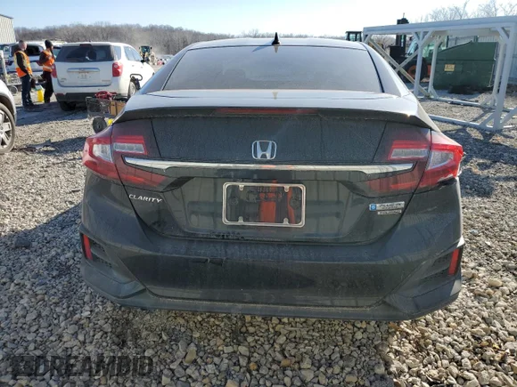 ✅ 2018 Honda Clarity Touring • VIN: JHMZC5F37JC013047 • Lot: 39773823. Wystawiony na Copart z przebiegiem 29 138 mil. Bezpłatny archiwum sprzedaży aukcyjnych z USA i szczegółowy raport historii pojazdu na DreamBid. Zdjęcie 6.