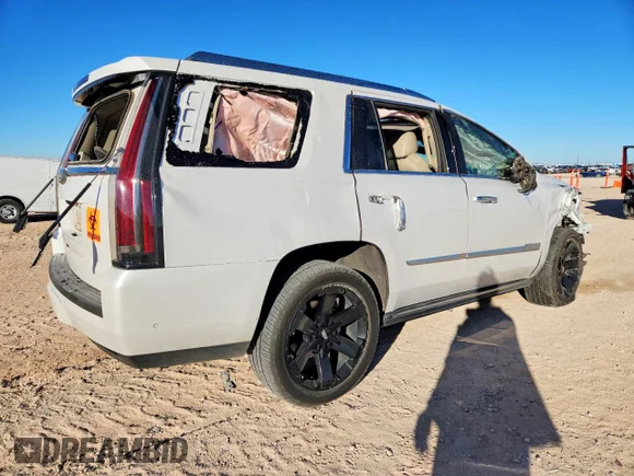✅ 2020 Cadillac Escalade Premium Luxury • VIN: 1GYS4CKJ1LR140086 • Lot: 99723385. Wystawiony na Copart z przebiegiem Nie podano. Bezpłatny archiwum sprzedaży aukcyjnych z USA i szczegółowy raport historii pojazdu na DreamBid. Zdjęcie 3.