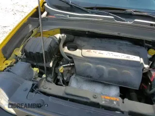 ✅ 2018 Jeep Renegade Sport • VIN: ZACCJBAB1JPH38116 • Lot: 90009395. Listed on Copart with 124,572 mi. Free auction sales archive from the USA and detailed vehicle history report at DreamBid. Image 14.