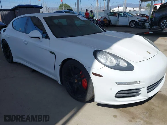 ✅ 2016 Porsche Panamera 4S • VIN: WP0AB2A70GL050315 • Лот: 44909962. Опубликован ранее на IAAI с пробегом 67 387 миль. Бесплатный доступ к архиву аукционных продаж из США и подробный отчёт об истории автомобиля на DreamBid. Изображение 1.