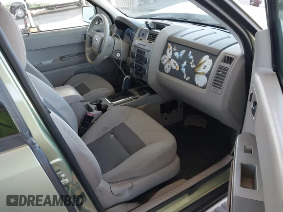 ✅ 2008 Ford Escape Hybrid • VIN: 1FMCU49H08KE20595 • Lot: 44643866. Listed on IAAI with 290,983 mi. Free auction sales archive from the USA and detailed vehicle history report at DreamBid. Image 5.