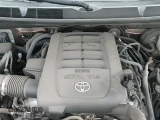 ✅ 2016 Toyota Tundra Platinum • VIN: 5TFAY5F1XGX552780 • Lot: 42195296. Listed on IAAI with 101,799 mi. Free auction sales archive from the USA and detailed vehicle history report at DreamBid. Image 23.