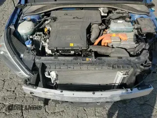 ✅ 2018 Hyundai Ioniq Blue • VIN: KMHC65LCXJU090035 • Lot: 52071845. Wystawiony na Copart z przebiegiem 92 631 mil. Bezpłatny archiwum sprzedaży aukcyjnych z USA i szczegółowy raport historii pojazdu na DreamBid. Zdjęcie 14.