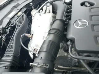 ✅ 2023 Mercedes-Benz GLB 250 • VIN: W1N4M4HB9PW308660 • Lot: 41864309. Wystawiony na IAAI z przebiegiem 32 542 mil. Bezpłatny archiwum sprzedaży aukcyjnych z USA i szczegółowy raport historii pojazdu na DreamBid. Zdjęcie 20.