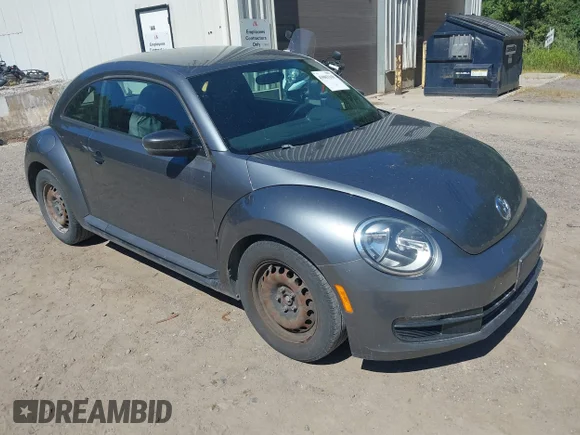 ✅ 2012 Volkswagen Beetle Entry • VIN: 3VWFP7ATXCM615354 • Лот: 43003168. Опубліковано раніше на IAAI з пробігом 151 918 миль. Безкоштовний доступ до архіву аукціонних продажів зі США та докладний звіт про історію автомобіля на DreamBid. Зображення 1.