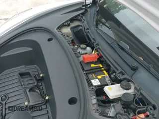 ✅ 2022 Tesla Model 3 Performance • VIN: 5YJ3E1EC4NF105673 • Lot: 42947790. Wystawiony na IAAI z przebiegiem 67 002 mil. Bezpłatny archiwum sprzedaży aukcyjnych z USA i szczegółowy raport historii pojazdu na DreamBid. Zdjęcie 19.