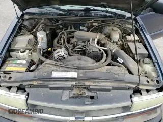 ✅ 2004 Chevrolet S-10 LS • VIN: 1GCDT13X34K138987 • Лот: 85721664. Опубликован ранее на Copart с пробегом 137 544 миль. Бесплатный доступ к архиву аукционных продаж из США и подробный отчёт об истории автомобиля на DreamBid. Изображение 13.