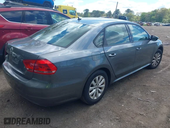 ✅ 2013 Volkswagen Passat S • VIN: 1VWAP7A38DC071692 • Лот: 45144862. Опубліковано раніше на IAAI з пробігом 102 498 миль. Безкоштовний доступ до архіву аукціонних продажів зі США та докладний звіт про історію автомобіля на DreamBid. Зображення 4.