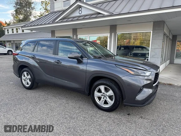 ✅ 2023 Toyota Highlander XSE • VIN: 5TDKDRAHXPS500647 • Lot: 43410548. Listed on IAAI with 256,580 mi. Free auction sales archive from the USA and detailed vehicle history report at DreamBid. Image 1.