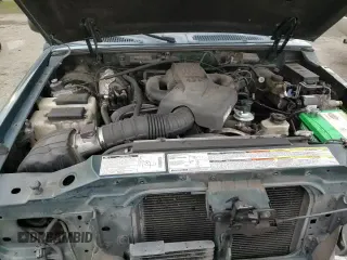 ✅ 1997 Ford Explorer • VIN: 1FMCU24E5VUB71602 • Lot: 87081674. Wystawiony na Copart z przebiegiem 193 534 mil. Bezpłatny archiwum sprzedaży aukcyjnych z USA i szczegółowy raport historii pojazdu na DreamBid. Zdjęcie 14.