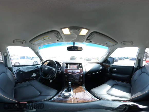 ✅ 2017 Nissan Armada Platinum • VIN: JN8AY2NC2H9502838 • Lot: 44512970. Wystawiony na IAAI z przebiegiem 112 100 mil. Bezpłatny archiwum sprzedaży aukcyjnych z USA i szczegółowy raport historii pojazdu na DreamBid. Zdjęcie 22.