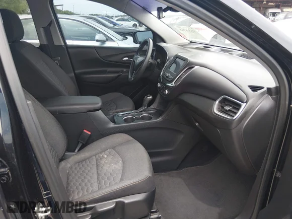 ✅ 2020 Chevrolet Equinox LT • VIN: 3GNAXKEV4LS689786 • Лот: 45248168. Опубликован ранее на IAAI с пробегом 100 605 миль. Бесплатный доступ к архиву аукционных продаж из США и подробный отчёт об истории автомобиля на DreamBid. Изображение 5.