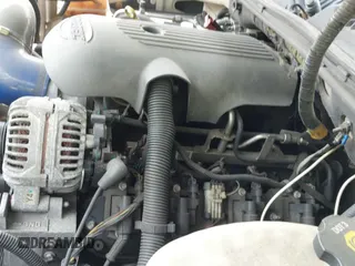 ✅ 2005 GMC Yukon XL SLT • VIN: 3GKEC16Z35G243754 • Лот: 41763083. Опубликован ранее на IAAI с пробегом 219 014 миль. Бесплатный доступ к архиву аукционных продаж из США и подробный отчёт об истории автомобиля на DreamBid. Изображение 12.