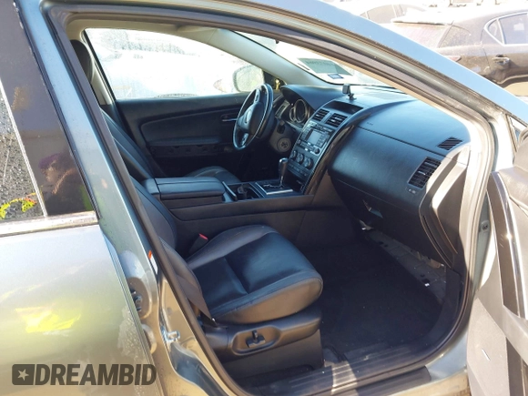 ✅ 2010 Mazda CX-9 Touring • VIN: JM3TB3MA5A0222540 • Lot: 44073964. Wystawiony na IAAI z przebiegiem 167 291 mil. Bezpłatny archiwum sprzedaży aukcyjnych z USA i szczegółowy raport historii pojazdu na DreamBid. Zdjęcie 5.