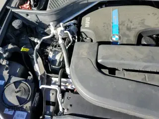 ✅ 2018 BMW X5 xDrive40e • VIN: 5UXKT0C5XJ0V99464 • Лот: 89440475. Опубликован ранее на Copart с пробегом 75 697 миль. Бесплатный доступ к архиву аукционных продаж из США и подробный отчёт об истории автомобиля на DreamBid. Изображение 14.