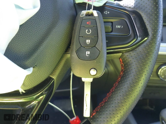 ✅ 2024 Chevrolet Trax 1RS • VIN: KL77LGE28RC206670 • Lot: 44665301. Wystawiony na IAAI z przebiegiem 60 481 mil. Bezpłatny archiwum sprzedaży aukcyjnych z USA i szczegółowy raport historii pojazdu na DreamBid. Zdjęcie 11.