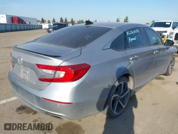 ✅ 2022 Honda Accord Sport • VIN: 1HGCV1F30NA104352 • Lot: 44587143. Wystawiony na IAAI z przebiegiem 49 924 mil. Bezpłatny archiwum sprzedaży aukcyjnych z USA i szczegółowy raport historii pojazdu na DreamBid. Zdjęcie 4.