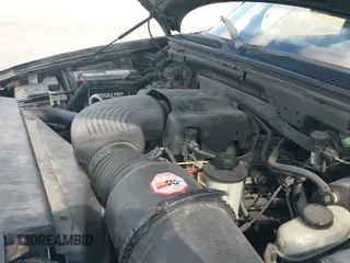 ✅ 2002 Ford Expedition XLT • VIN: 1FMRU15W92LA64176 • Lot: 43721376. Wystawiony na IAAI z przebiegiem Nie podano. Bezpłatny archiwum sprzedaży aukcyjnych z USA i szczegółowy raport historii pojazdu na DreamBid. Zdjęcie 12.