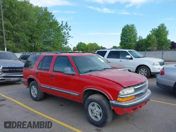 ✅ 1998 Chevrolet Blazer • VIN: 1GNDT13W8WK114850 • Lot: 42458088. Listed on IAAI with Not provided. Free auction sales archive from the USA and detailed vehicle history report at DreamBid. Image 1.