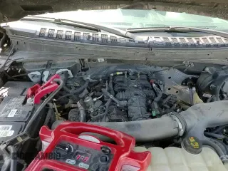 ✅ 2020 Ford Expedition Max XL • VIN: 1FMJK1GT7LEA67718 • Lot: 62149495. Wystawiony na Copart z przebiegiem 62 915 mil. Bezpłatny archiwum sprzedaży aukcyjnych z USA i szczegółowy raport historii pojazdu na DreamBid. Zdjęcie 15.