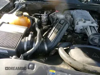 ✅ 2004 Chevrolet Suburban Z71 • VIN: 3GNFK16T44G272717 • Лот: 86984254. Опубликован ранее на Copart с пробегом 178 890 миль. Бесплатный доступ к архиву аукционных продаж из США и подробный отчёт об истории автомобиля на DreamBid. Изображение 13.