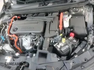 ✅ 2025 Honda Accord Sport • VIN: 1HGCY2F55SA002670 • Lot: 81988035. Listed on Copart with 8,076 mi. Free auction sales archive from the USA and detailed vehicle history report at DreamBid. Image 13.