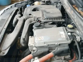 ✅ 2015 Lincoln MKZ Hybrid • VIN: 3LN6L2LU3FR620664 • Lot: 42362854. Wystawiony na IAAI z przebiegiem 152 750 mil. Bezpłatny archiwum sprzedaży aukcyjnych z USA i szczegółowy raport historii pojazdu na DreamBid. Zdjęcie 18.