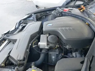 ✅ 2014 BMW 3 Series 328i xDrive • VIN: WBA3B5G50ENS10174 • Lot: 43583584. Wystawiony na IAAI z przebiegiem 267 345 mil. Bezpłatny archiwum sprzedaży aukcyjnych z USA i szczegółowy raport historii pojazdu na DreamBid. Zdjęcie 21.