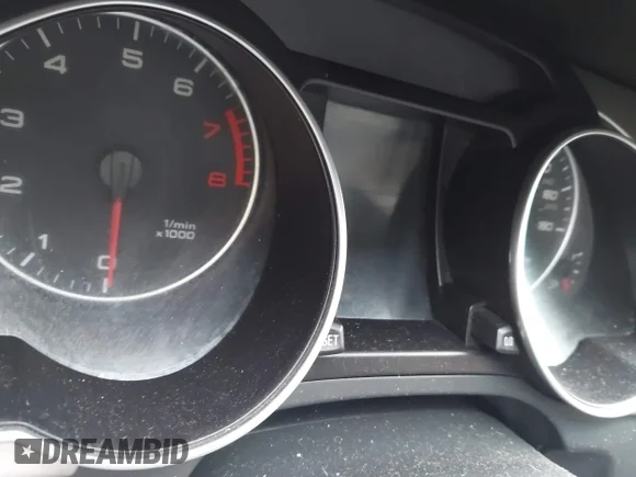 ✅ 2008 Audi A5 • VIN: WAUDK78TX8A033576 • Lot: 41855932. Wystawiony na IAAI z przebiegiem Nie podano. Bezpłatny archiwum sprzedaży aukcyjnych z USA i szczegółowy raport historii pojazdu na DreamBid. Zdjęcie 7.