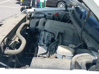 ✅ 2010 Chevrolet Silverado 1500 Work Truck • VIN: 1GCSCPE02AZ299084 • Lot: 42377285. Listed on IAAI with 75,320 mi. Free auction sales archive from the USA and detailed vehicle history report at DreamBid. Image 19.