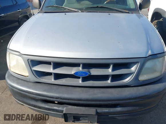 ✅ 1997 Ford F-150 • VIN: 1FTDX172XVNA70741 • Лот: 42748761. Опубліковано раніше на IAAI з пробігом 165 335 миль. Безкоштовний доступ до архіву аукціонних продажів зі США та докладний звіт про історію автомобіля на DreamBid. Зображення 6.