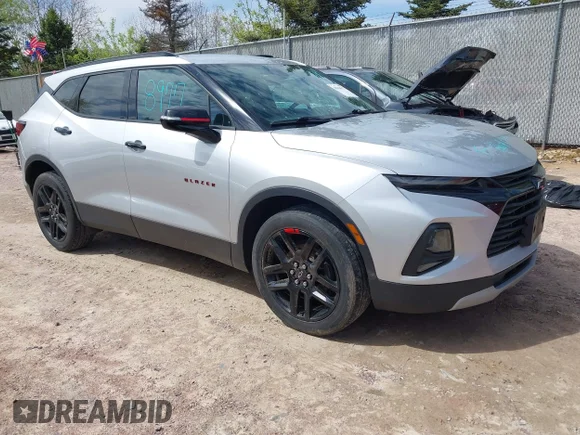 ✅ 2020 Chevrolet Blazer LT • VIN: 3GNKBHRSXLS728905 • Lot: 44968977. Listed on IAAI with 67,650 mi. Free auction sales archive from the USA and detailed vehicle history report at DreamBid. Image 1.