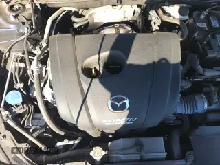 ✅ 2018 Mazda 3 Grand Touring • VIN: 3MZBN1M36JM256627 • Лот: 91292265. Опубликован ранее на Copart с пробегом 54 488 миль. Бесплатный доступ к архиву аукционных продаж из США и подробный отчёт об истории автомобиля на DreamBid. Изображение 14.