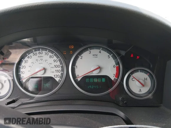 ✅ 2010 Dodge Grand Caravan SXT • VIN: 2D4RN5D16AR209875 • Lot: 44946382. Wystawiony na IAAI z przebiegiem 192 451 mil. Bezpłatny archiwum sprzedaży aukcyjnych z USA i szczegółowy raport historii pojazdu na DreamBid. Zdjęcie 7.