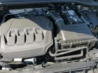 ✅ 2024 Audi Q3 S line Premium Plus • VIN: WA1EECF35R1203803 • Lot: 81881885. Wystawiony na Copart z przebiegiem 7 104 mil. Bezpłatny archiwum sprzedaży aukcyjnych z USA i szczegółowy raport historii pojazdu na DreamBid. Zdjęcie 15.