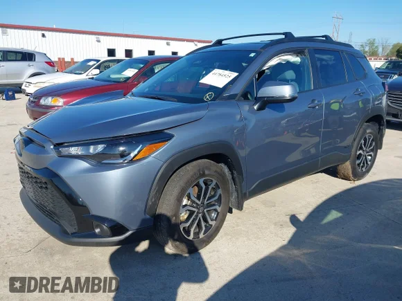 ✅ 2024 Toyota Corolla Cross Hybrid SE • VIN: 7MUFBABG2RV043453 • Lot: 44784525. Wystawiony na IAAI z przebiegiem 40 094 mil. Bezpłatny archiwum sprzedaży aukcyjnych z USA i szczegółowy raport historii pojazdu na DreamBid. Zdjęcie 2.