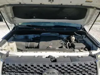 ✅ 2018 Toyota Tundra SR5 • VIN: 5TFDW5F14JX714722 • Лот: 93296795. Опубликован ранее на Copart с пробегом 102 446 миль. Бесплатный доступ к архиву аукционных продаж из США и подробный отчёт об истории автомобиля на DreamBid. Изображение 15.