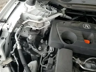 ✅ 2021 Acura TLX Technology • VIN: 19UUB6F43MA002058 • Лот: 67732295. Опубликован ранее на Copart с пробегом 62 343 миль. Бесплатный доступ к архиву аукционных продаж из США и подробный отчёт об истории автомобиля на DreamBid. Изображение 13.