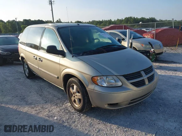 ✅ 2007 Dodge Caravan SXT • VIN: 1D4GP45R47B182876 • Lot: 42792322. Wystawiony na IAAI z przebiegiem 80 207 mil. Bezpłatny archiwum sprzedaży aukcyjnych z USA i szczegółowy raport historii pojazdu na DreamBid. Zdjęcie 1.