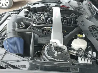 ✅ 2017 Ford Mustang Shelby GT350 • VIN: 1FA6P8JZ2H5523798 • Lot: 41541814. Wystawiony na IAAI z przebiegiem 21 853 mil. Bezpłatny archiwum sprzedaży aukcyjnych z USA i szczegółowy raport historii pojazdu na DreamBid. Zdjęcie 19.