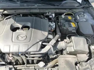 ✅ 2024 Mazda 3 S Carbon Edition • VIN: JM1BPBLM0R1720680 • Lot: 65914175. Wystawiony na Copart z przebiegiem 10 923 mil. Bezpłatny archiwum sprzedaży aukcyjnych z USA i szczegółowy raport historii pojazdu na DreamBid. Zdjęcie 13.