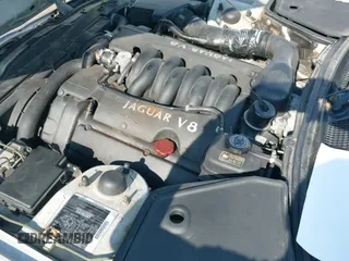 ✅ 1998 Jaguar XK • VIN: SAJGX5248WC027253 • Лот: 42727581. Опубликован ранее на IAAI с пробегом 150 176 миль. Бесплатный доступ к архиву аукционных продаж из США и подробный отчёт об истории автомобиля на DreamBid. Изображение 12.